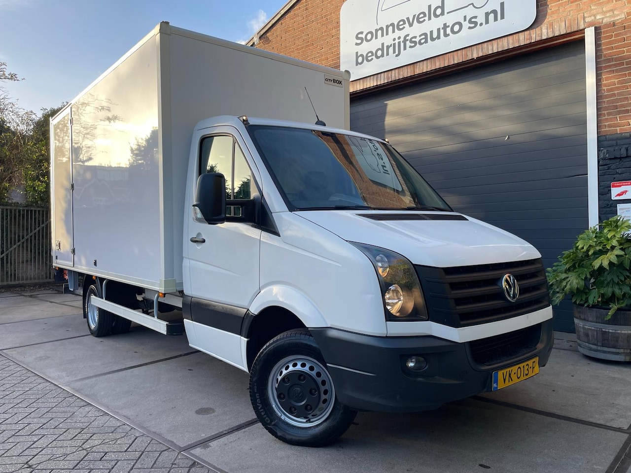 Volkswagen Crafter - 46 2.0 TDI L3H1 Laadbak/laadklep - AutoWereld.nl