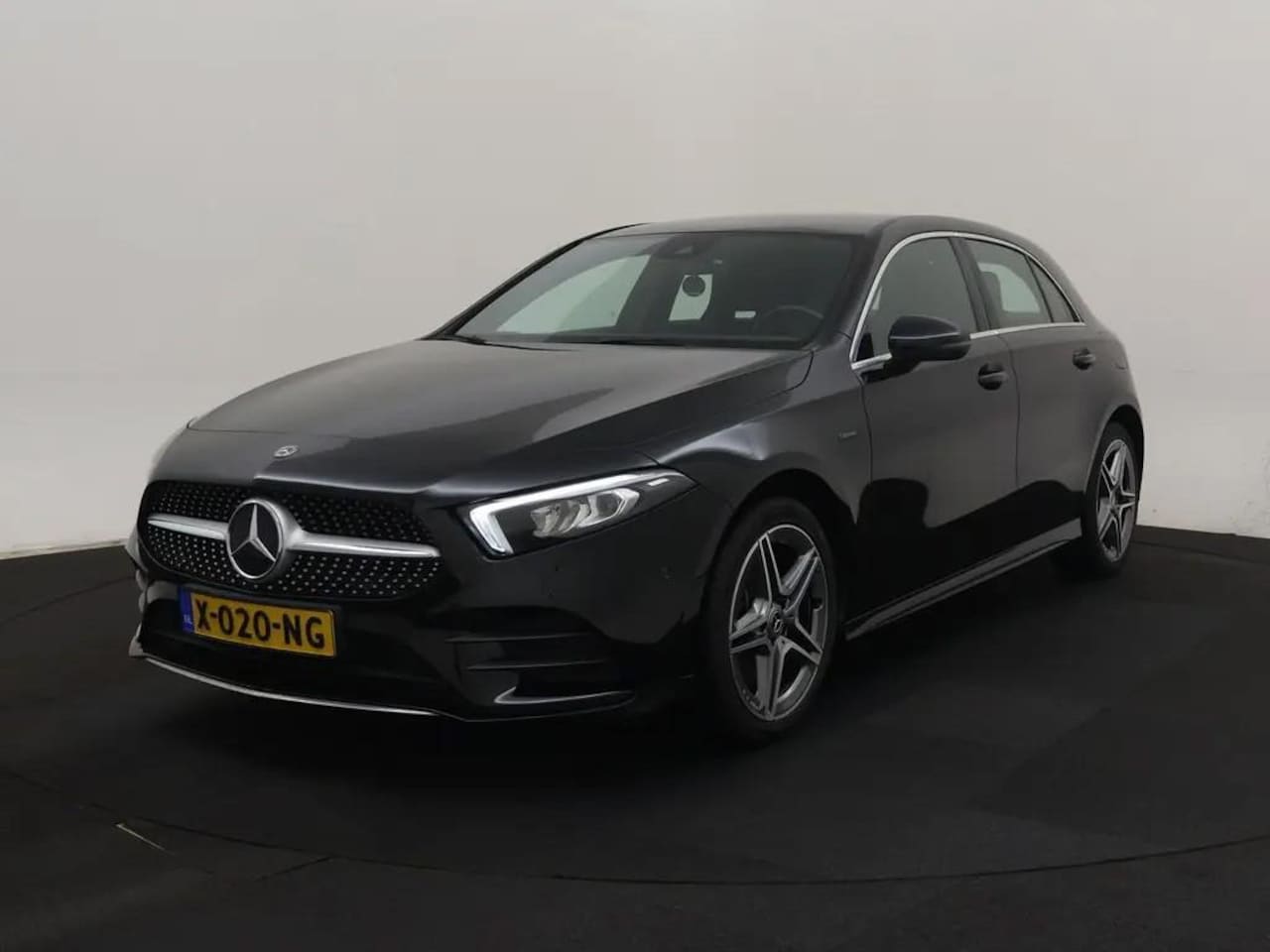 Mercedes-Benz A-klasse - 250 e Business Solution AMG Limited LED Winterpakket PDC Cruise - AutoWereld.nl