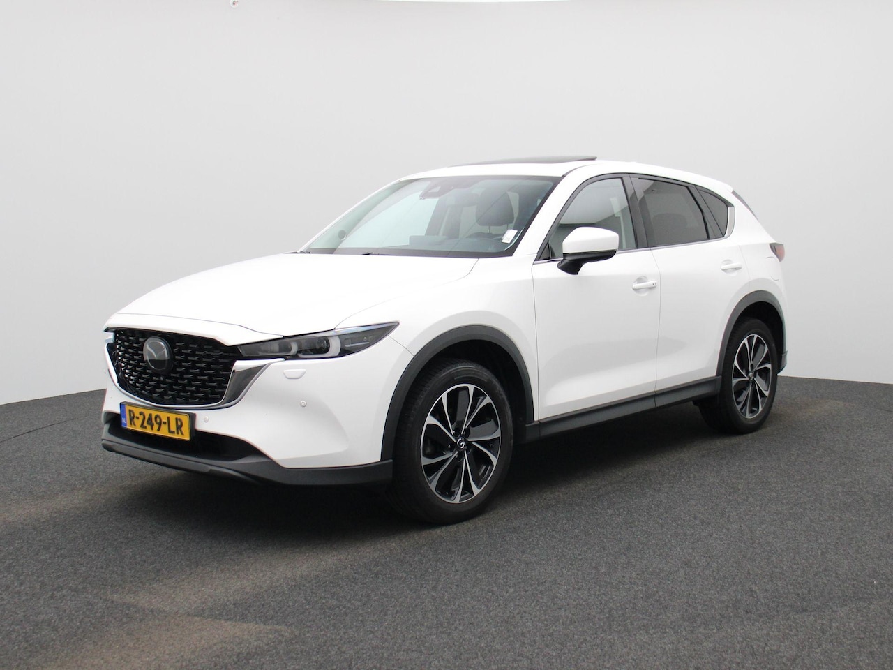 Mazda CX-5 - 2.0 SkyActiv-G 165 Luxury | SCHUIFDAK | LEER | HEAD-UP | STOEL-STUURWIELVERWARMING | STOEL - AutoWereld.nl