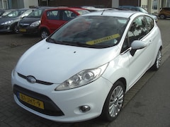 Ford Fiesta - automaat 1.4 Titanium apk 11.2027