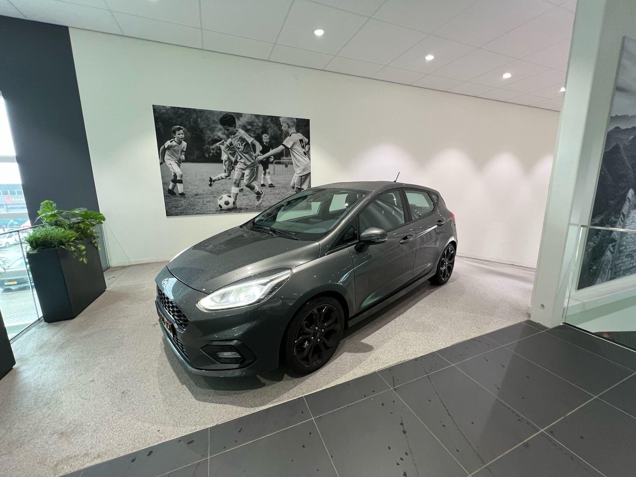 Ford Fiesta - 1.0 EcoBoost Hybrid ST-Line X | Apple Carplay/Android Auto | B&O | Camera | - AutoWereld.nl