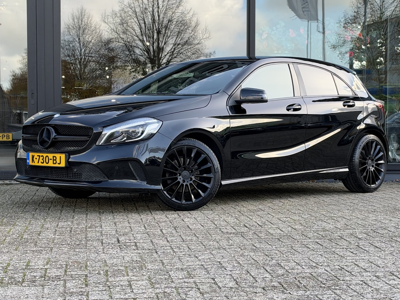 Mercedes-Benz A-klasse - 160 Night LED | 18 Inch | Sportstoelen verw. | - AutoWereld.nl