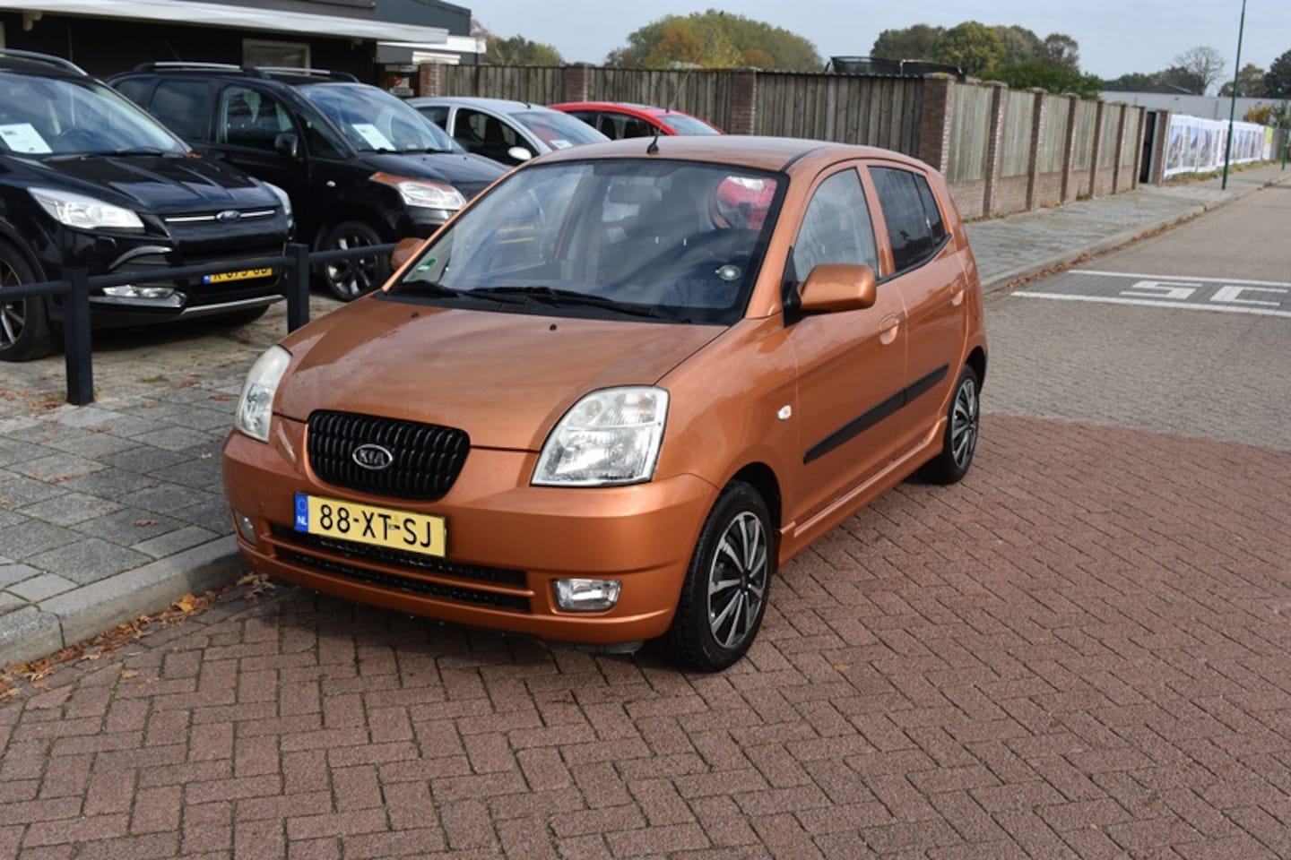 Kia Picanto - 1.0 D-light Airco - AutoWereld.nl