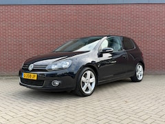 Volkswagen Golf - 1.4 TSI Highline / Airco / Cruise control / Parkeer sensoren