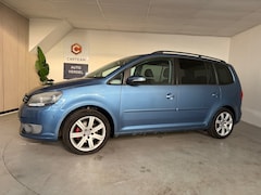 Volkswagen Touran - 1.2 TSI Easyline 7p. Airco, LMV, Navigatie
