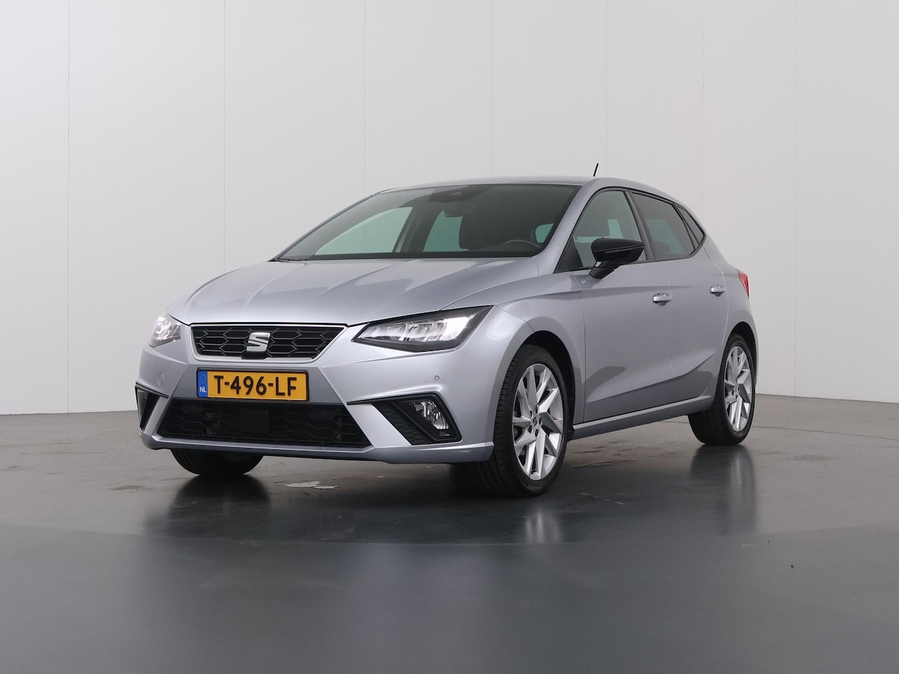 SEAT Ibiza - 1.0 EcoTSI FR | Automaat | Virtual Cockpit | Parkeercamera | Sportstoelen | Stoelverwarmin - AutoWereld.nl