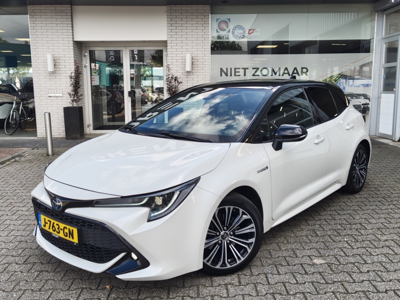 Toyota Corolla - 2.0 Hybrid Business Plus | Navi | Stoelverwarming | Android Auto - AutoWereld.nl