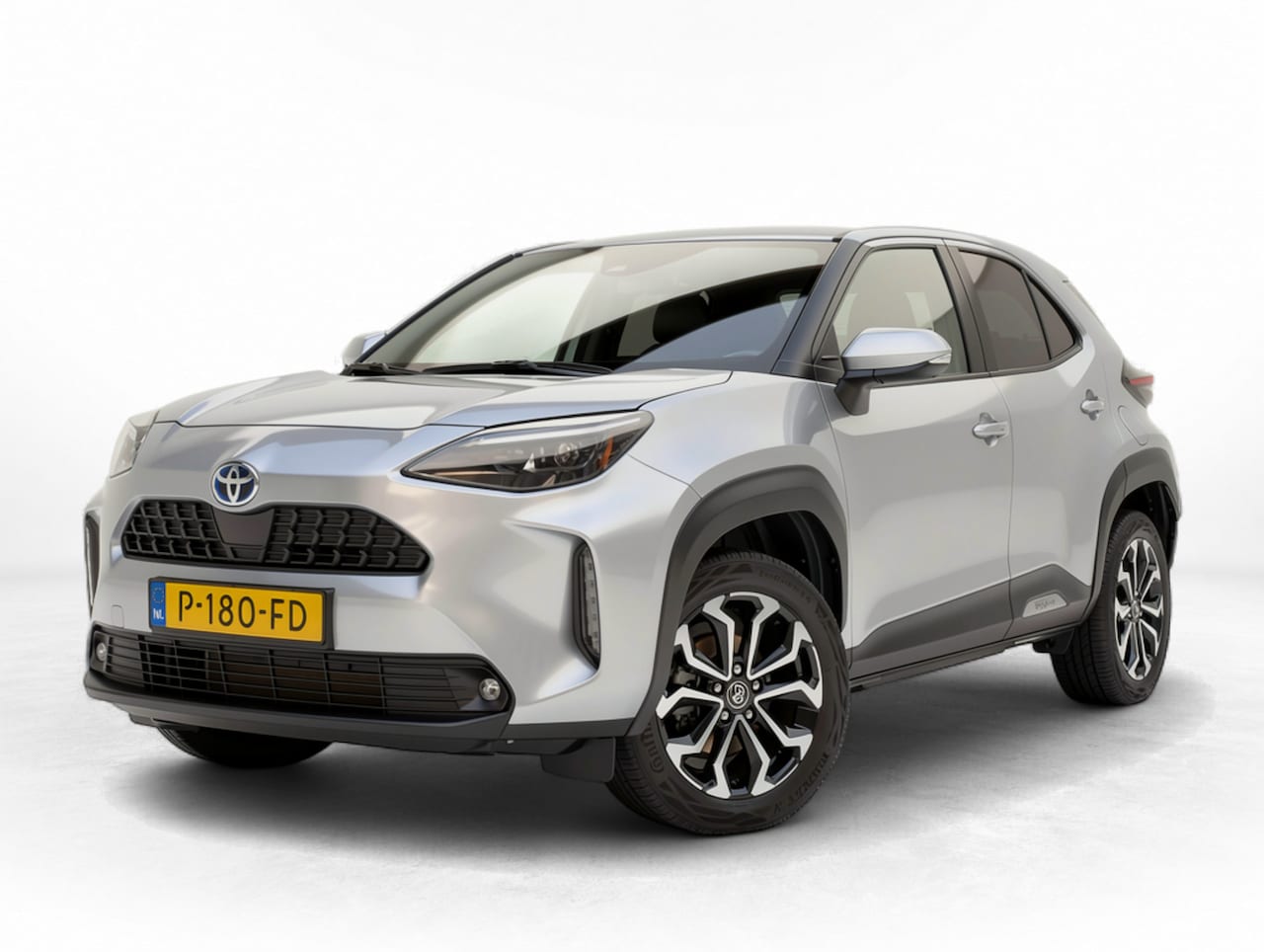 Toyota Yaris Cross - 1.5 Hybrid First Edition | Camera | Navi | LED | Keyless | ACC | Carplay - AutoWereld.nl