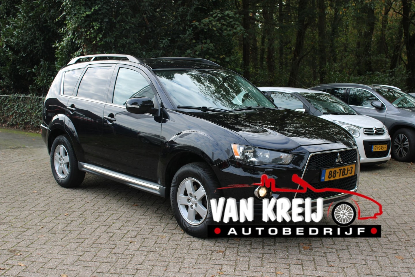 Mitsubishi Outlander - 2.0 Intro Edition 2.0 Intro Edition, Automaat, Trekhaak, Nap - AutoWereld.nl
