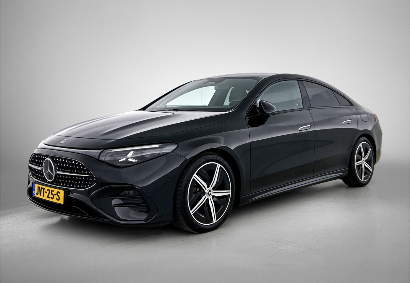 Mercedes-Benz CLA-Klasse - 200 AMG line Night pakket | Trekhaak en ESP met aanhangwagenstabilisatie | Apple Car Play - AutoWereld.nl