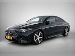 Mercedes-Benz CLA-Klasse - 200 AMG line Night pakket | Trekhaak en ESP met aanhangwagenstabilisatie | Apple Car Play