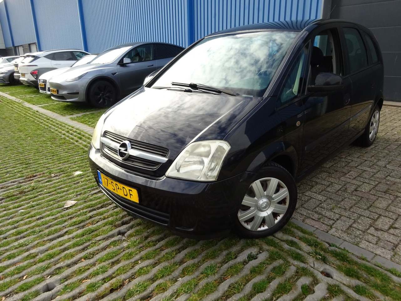 Opel Meriva - 1.6-16V Essentia met apk - AutoWereld.nl