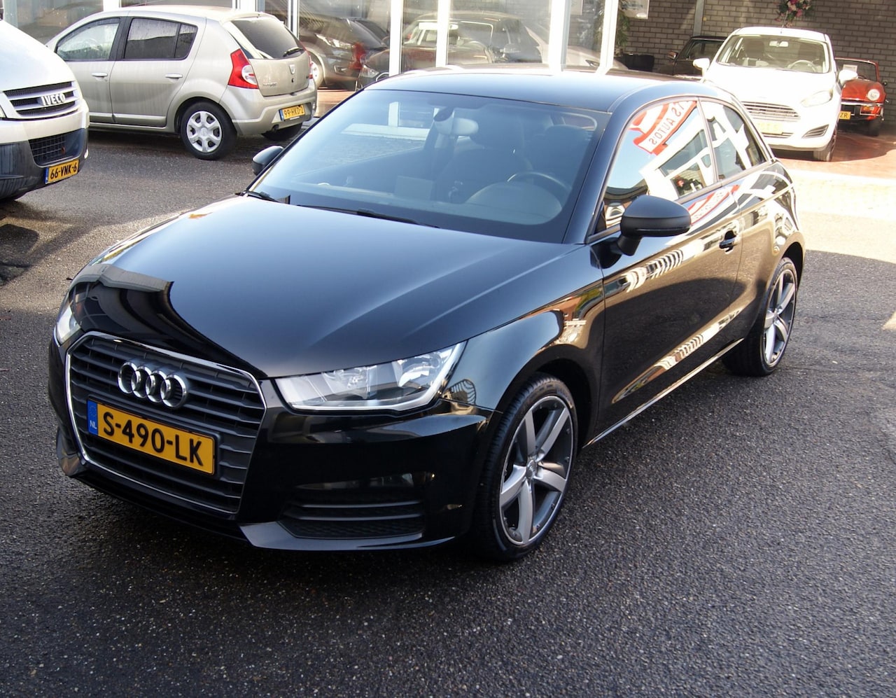 Audi A1 - 1.0 TFSI Clima,Pdc,Stoelverwarming,RIJKLAARPRIJS!! - AutoWereld.nl