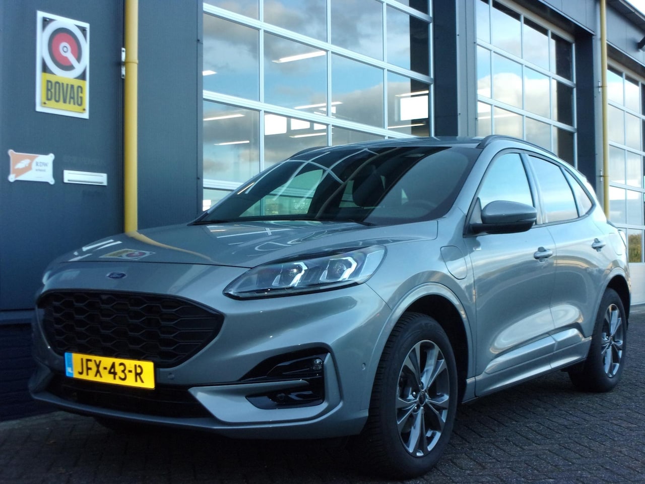 Ford Kuga - 2.5 PHEV ST-Line X 2.5 PHEV ST-Line X Automaat - AutoWereld.nl