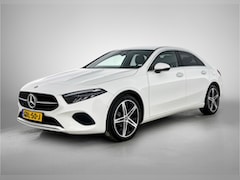 Mercedes-Benz A-klasse - 250 e Star Edition Luxury Line Sfeerverlichting | 18 inch velgen | Inclusief 24 maanden MB