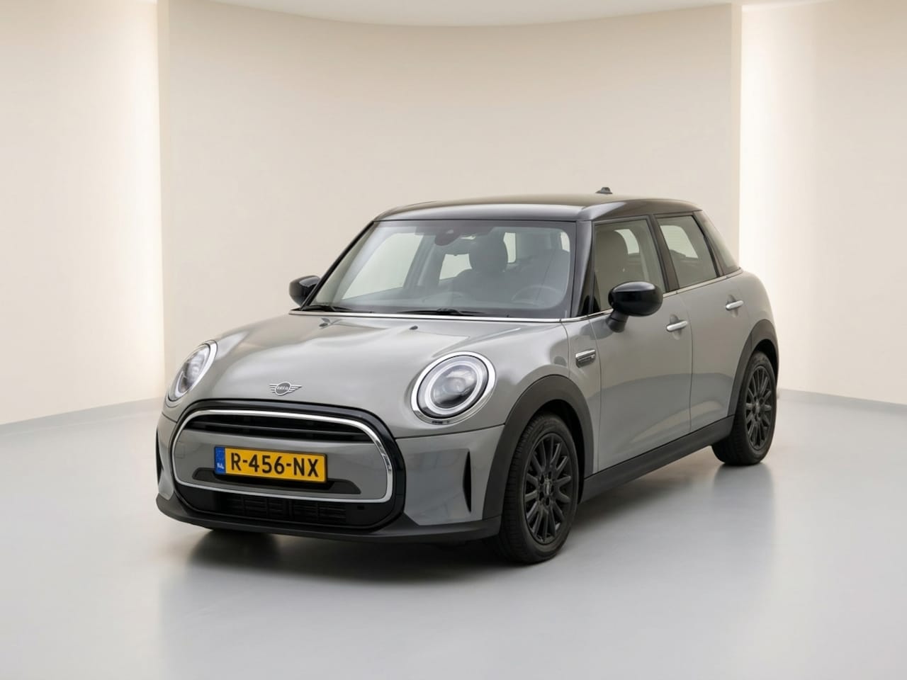 MINI 5-Deurs - 1.5 Cooper Camden Edition DEALER OND. NL-AUTO NAP! - AutoWereld.nl