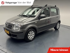 Fiat Panda - 1.2 Active Airco-Trekhaak-Parkeersensoren-Elek.ramen