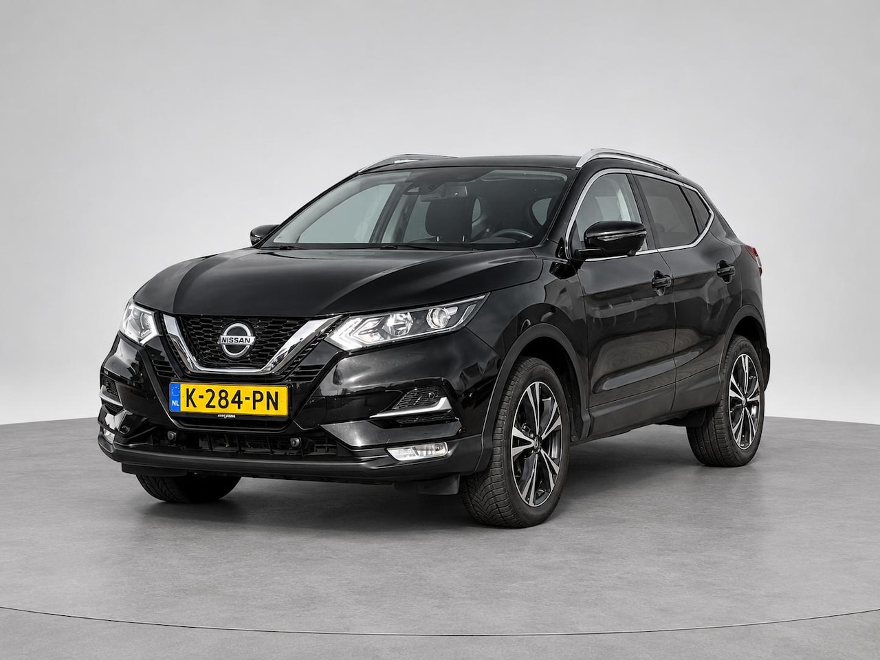Nissan Qashqai - 1.3 DIG-T Design Edition | Trekhaak | Orig Nederlands | Apple Carplay / Android Auto | Pan - AutoWereld.nl