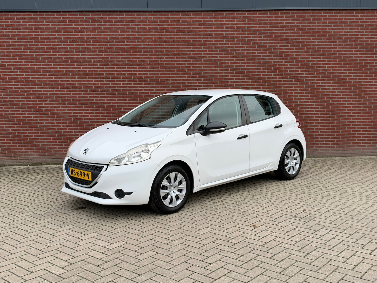 Peugeot 208 - 1.0 Vti Access 1.0 VTi Access - AutoWereld.nl