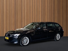 BMW 3-serie Touring - 320e 1e-Eig. & Dealer-Onderh. BOVAG-Garantie. NL-Auto