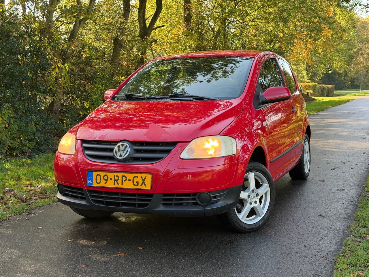 Volkswagen Fox - 1.2 Trendline | APK + NAP Nu € 999,- !!! - AutoWereld.nl
