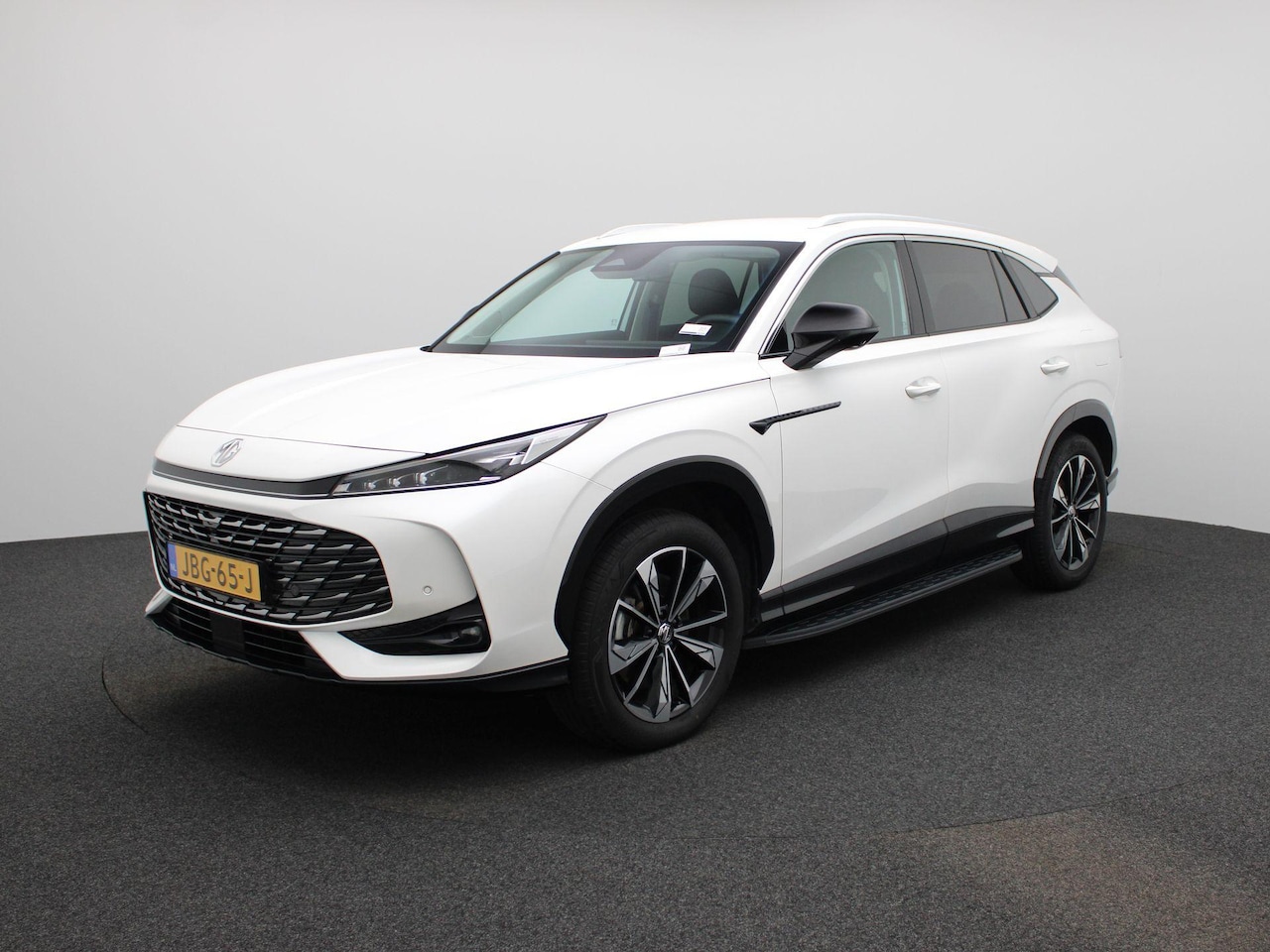 MG MG HS PHEV - 1.5 Aut. Luxury | 7 jaar fabrieksgarantie | 1e-Eig. | 100km Elektrisch | Navi | CarPlay | - AutoWereld.nl