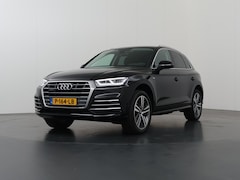 Audi Q5 - 2.0 TFSI quattro Launch Edition 250PK | S-Line Exterieur | Trekhaak | Digitaal Cockpit | P