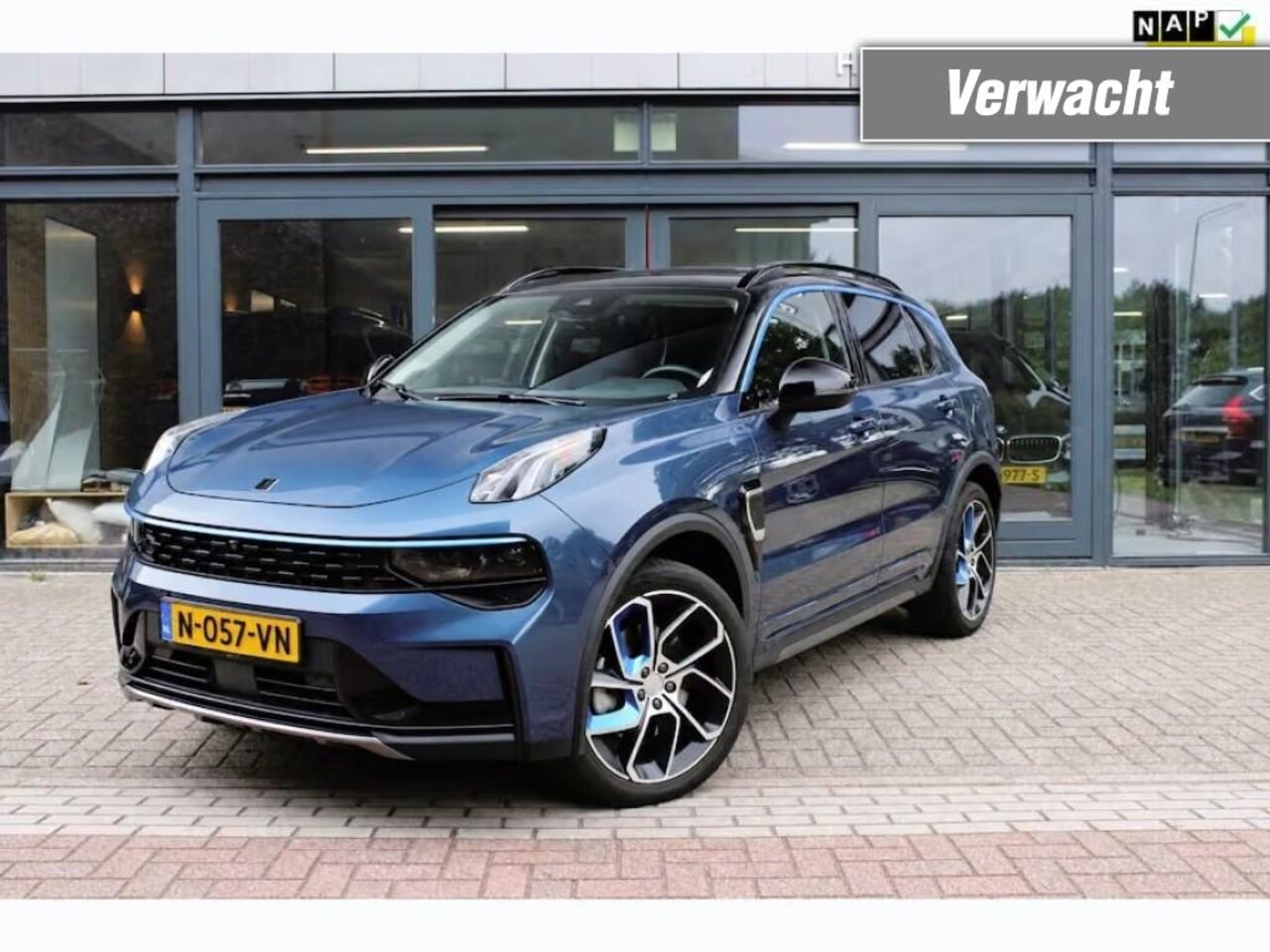 Lynk & Co 01 - 1.5 PHEV Camera/Pano - AutoWereld.nl