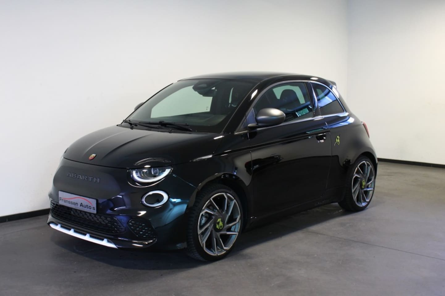Abarth 500 - Abarth Turismo 42kWh, DAB, Navi, Camera, - AutoWereld.nl
