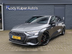Audi A3 Sportback - 45 TFSIe (245pk) 3X S-line S3 Look BenO/LED/Alcantara/19 inch/Keyless/Sfeer