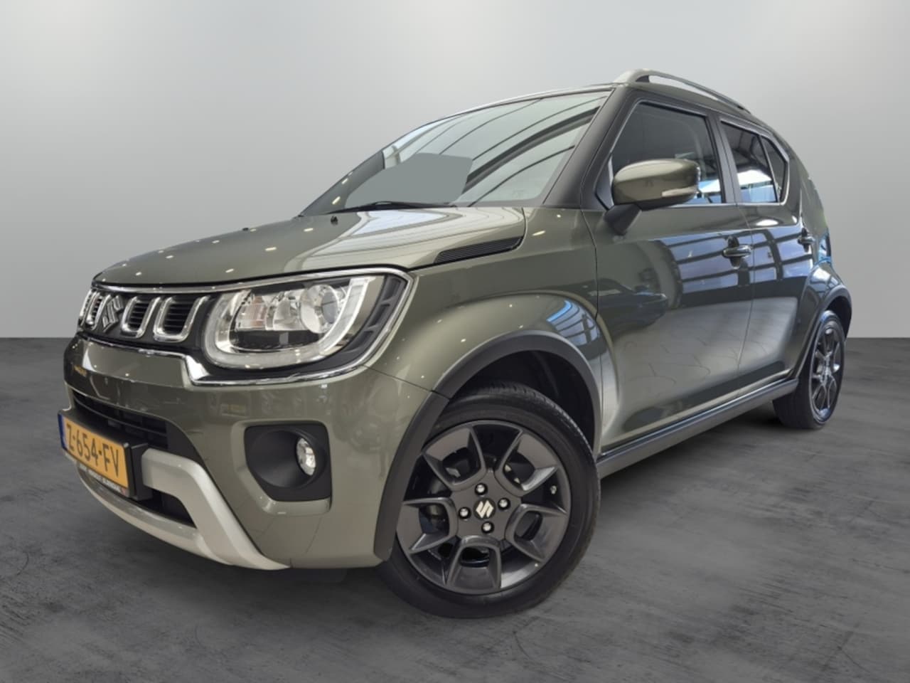 Suzuki Ignis - 1.2 Smart hybrid Style [CRUISECONTROL| CLIMA| CARPLAY| ORIGINEEL NL] - AutoWereld.nl