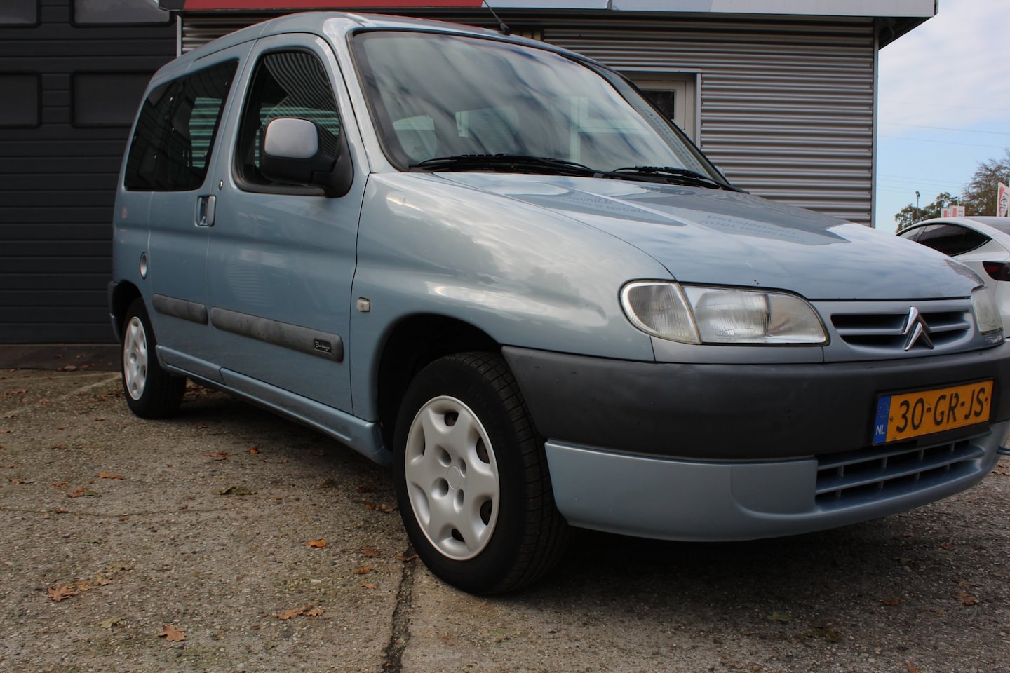 Citroën Berlingo - 1.6-16V Multispace Nouvelles Frontières netjes, ruime auto, airco, trekhaak, nap, geel ken - AutoWereld.nl