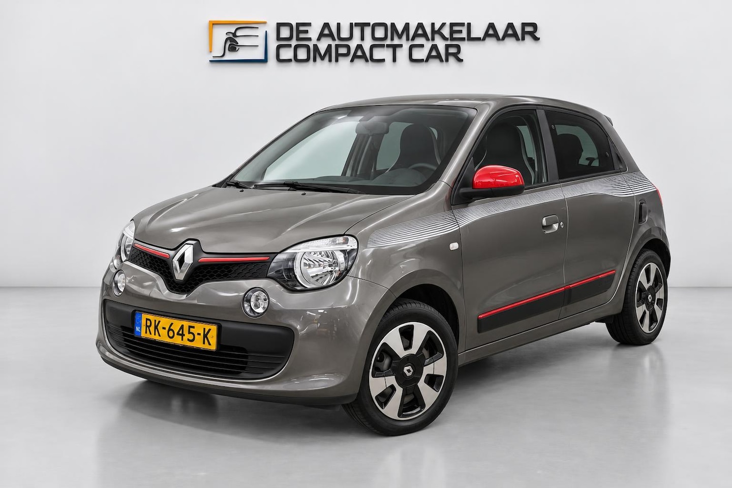 Renault Twingo - 1.0 SCe Collection | SLECHTS 83.591 KM | 1E EIGENAAR | AIRCO | UPGRADE MOGELIJK | - AutoWereld.nl