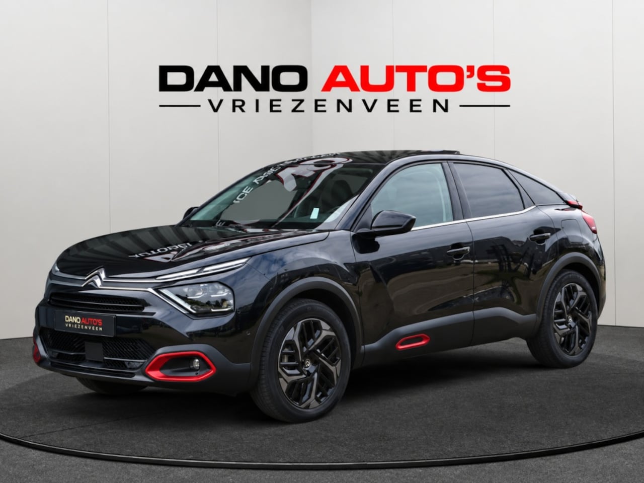 Citroën C4 - 1.2 155 PK Shine Leer/LED/Camera/Pano/18'' - AutoWereld.nl