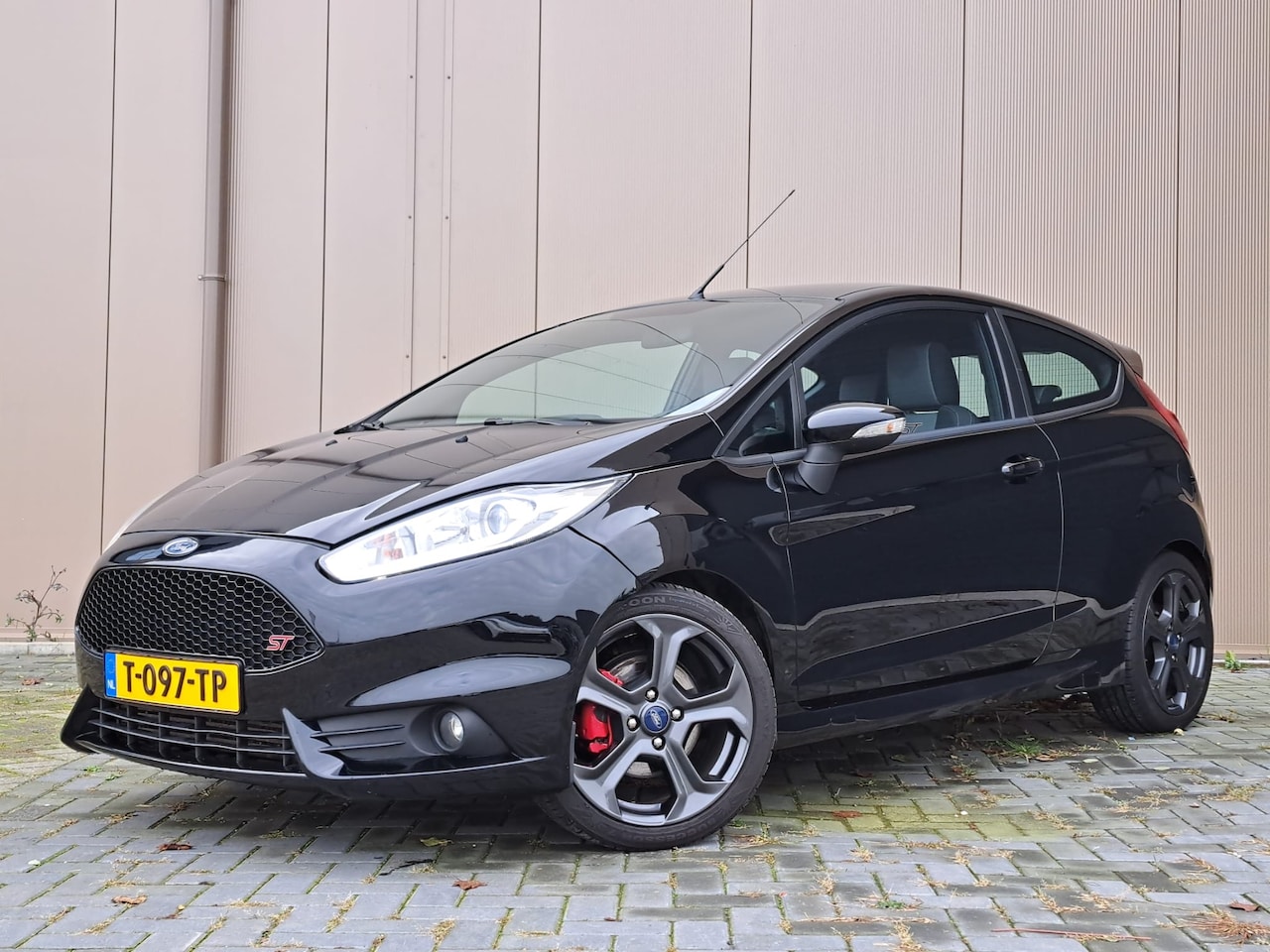 Ford Fiesta - 1.6 ST2 - AutoWereld.nl