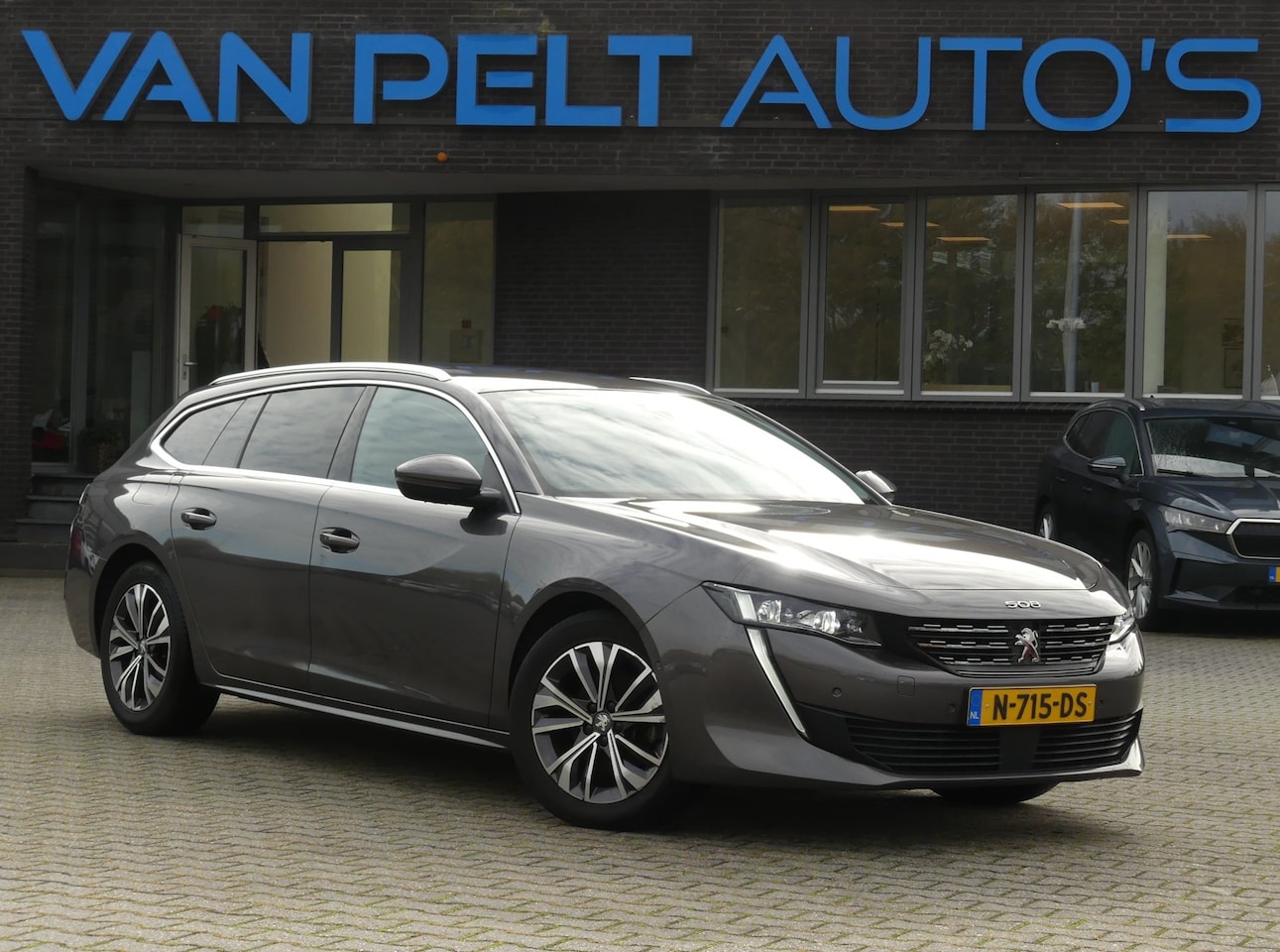 Peugeot 508 SW - 1.2 PT EAT-8 Blue Lease Allure / Dealeronderhouden - AutoWereld.nl