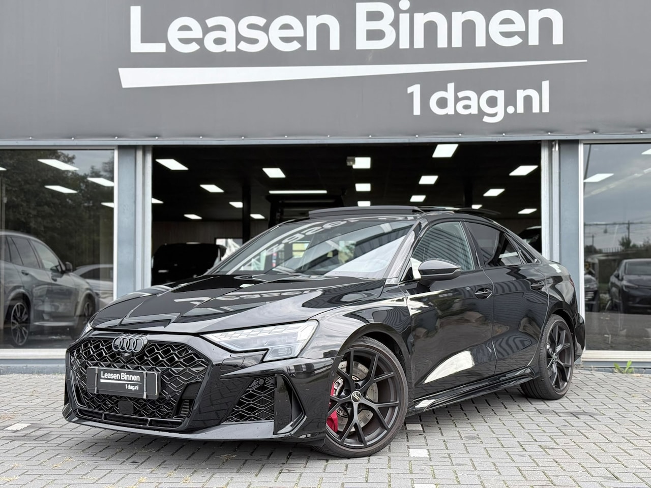 Audi A3 Limousine - 2.5 TFSI RS 3 quattro RS Seats|Pano|Sonos|Camera - AutoWereld.nl