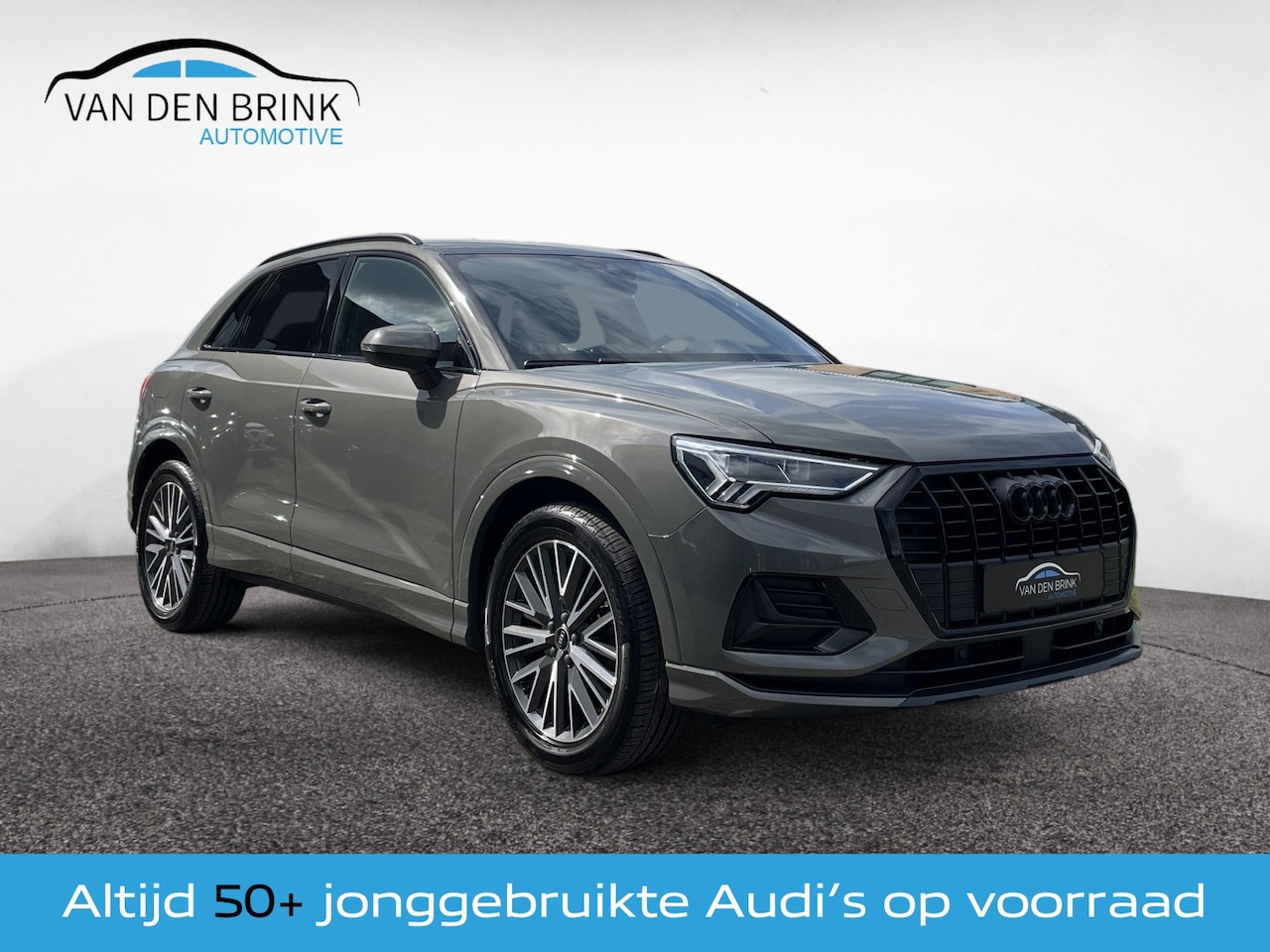 Audi Q3 - 35 TFSI S Edition Black Chronos grey - AutoWereld.nl