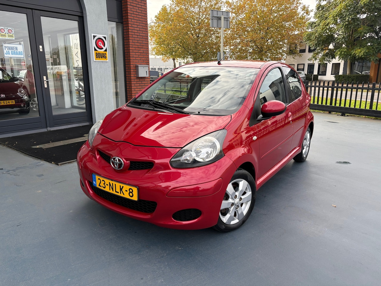 Toyota Aygo - 1.0-12V Aspiration Red AIRCO LMV - AutoWereld.nl