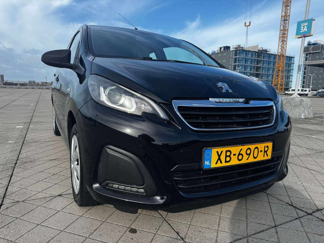 Peugeot 108 - 1.0 e-VTi Access 5DRS LED APK NAP - AutoWereld.nl