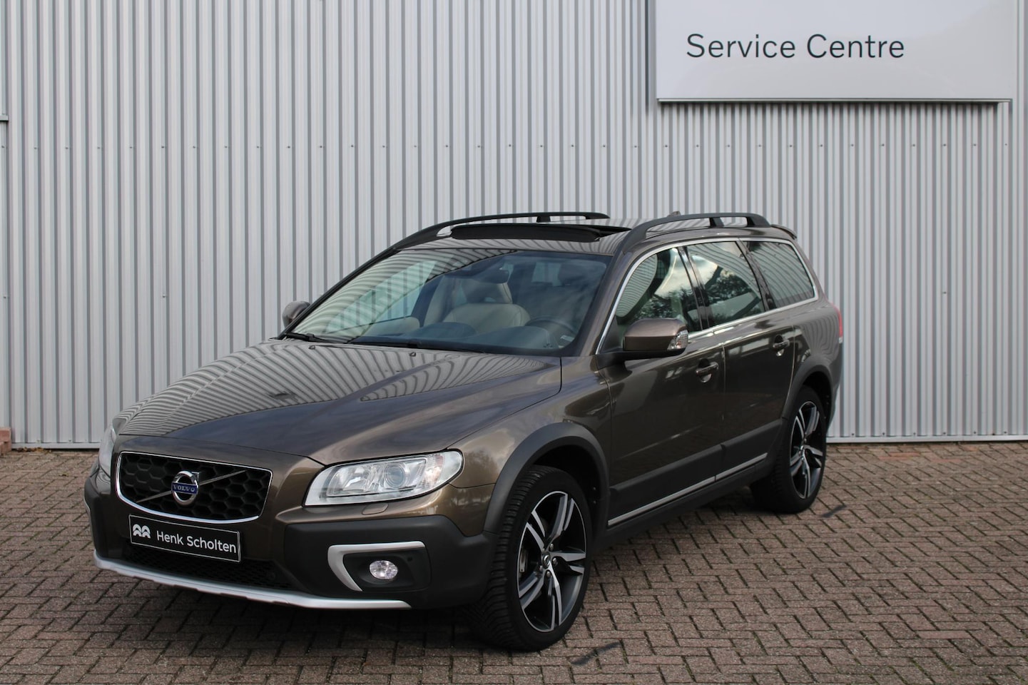 Volvo XC70 - 2.0 T5 FWD Inscription Edition | Schuif/kantel dak | Geventileerde stoelen voorzijde | Sta - AutoWereld.nl