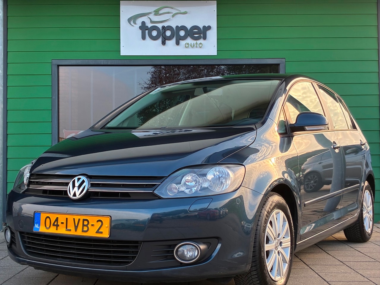 Volkswagen Golf Plus - 1.2 TSI Comfortline BlueMotion|2e Eigenaar|Dealer Onderhouden|CruiseControl|Climatronic|Tr - AutoWereld.nl