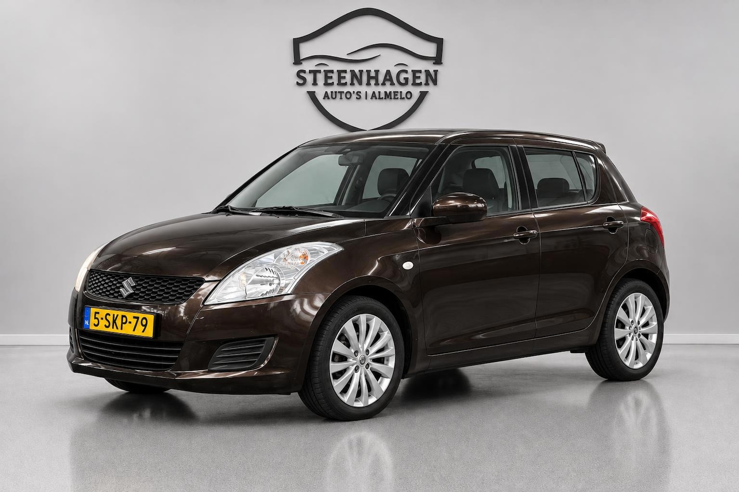 Suzuki Swift - 1.2 Bandit EASSS 1.2 Bandit EASSS - AutoWereld.nl
