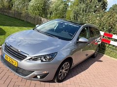 Peugeot 308 SW - 1.2 PureTech Blue Lease Premium