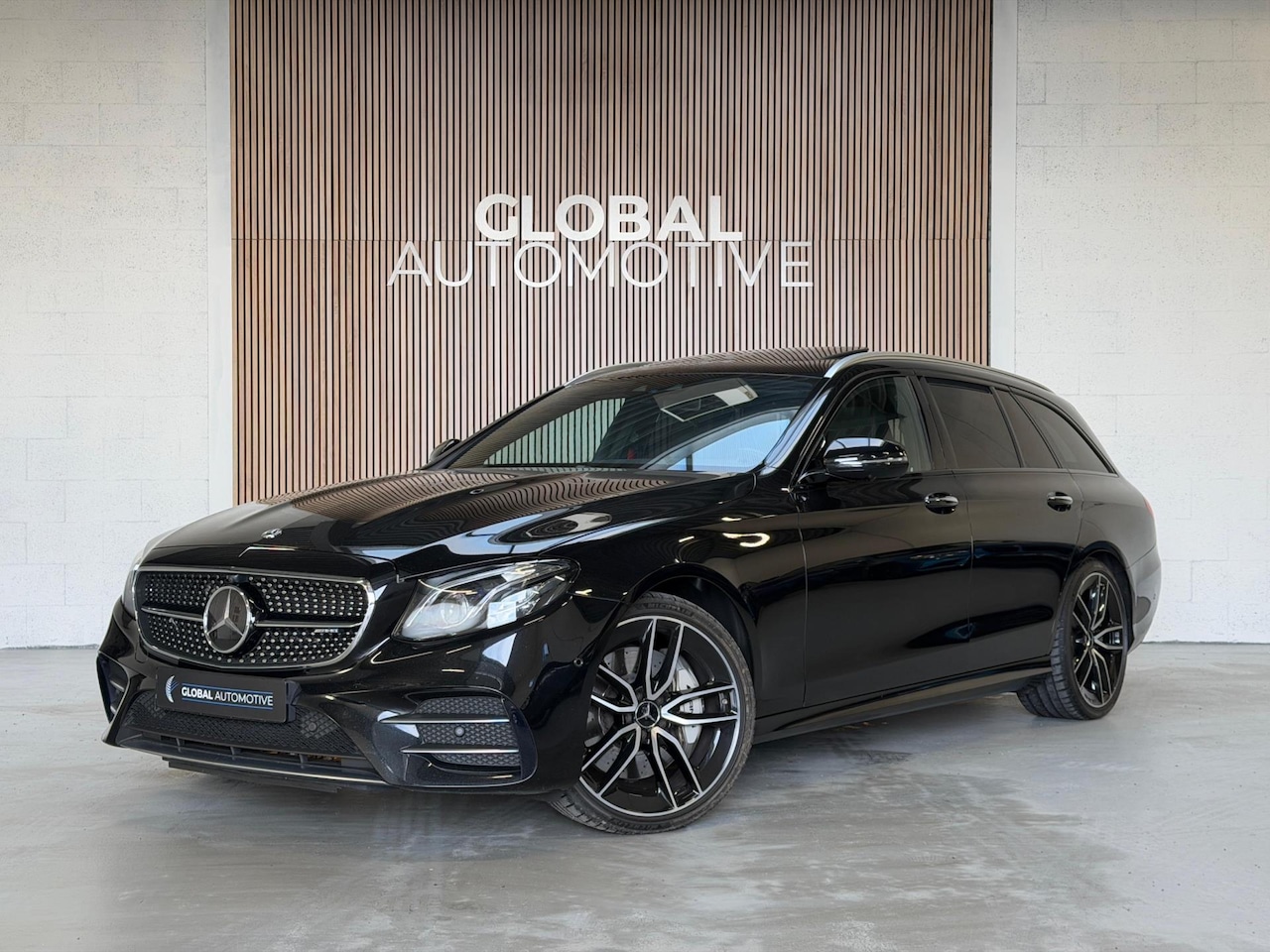 Mercedes-Benz E-klasse Estate - E53 AMG 4MATIC Premium Plus - SCHUIFDAK - LEDER - 20'' - AutoWereld.nl