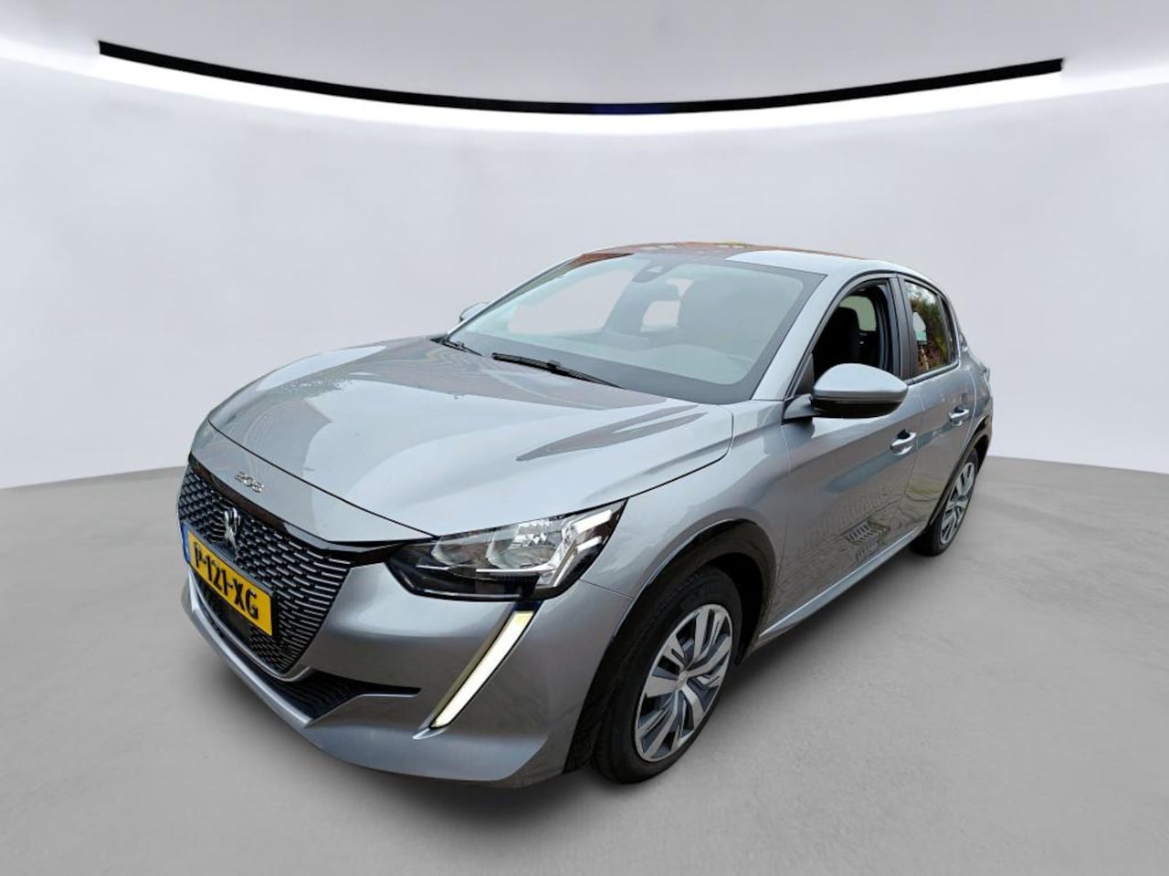Peugeot e-208 - EV Active 50 kWh / Apple Carplay / Cruise Control - AutoWereld.nl