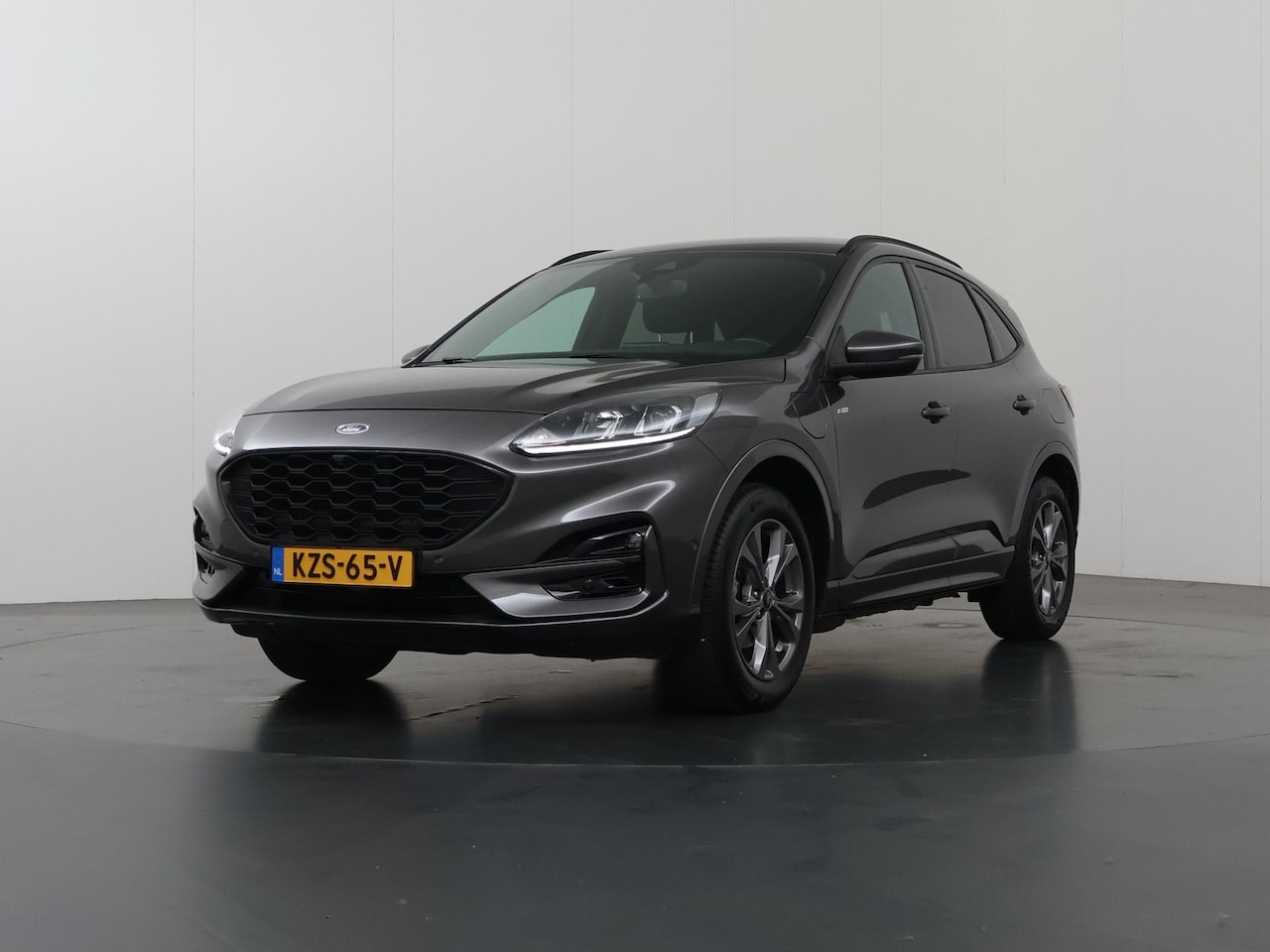 Ford Kuga - 2.5 PHEV ST-Line | SOH 98.5% | Adaptieve Cruise Control | Parkeercamera | Lichtmetalen Vel - AutoWereld.nl
