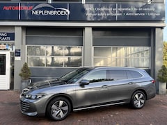 Volkswagen Passat Variant - 1.5 eHybrid Business 204pk Elegance / Trekhaak / Headup / Memory / Stoel&stuur verw. / FAB