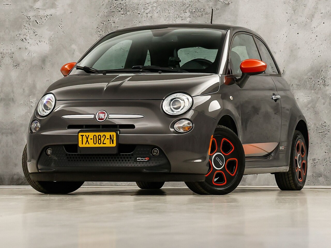 Fiat 500e - 24kwh Automaat (SCHUIFDAK, VIRTUAL COCKPIT, CLIMATE, STOELVERWARMING, SPORTSTOELEN, CRUISE - AutoWereld.nl