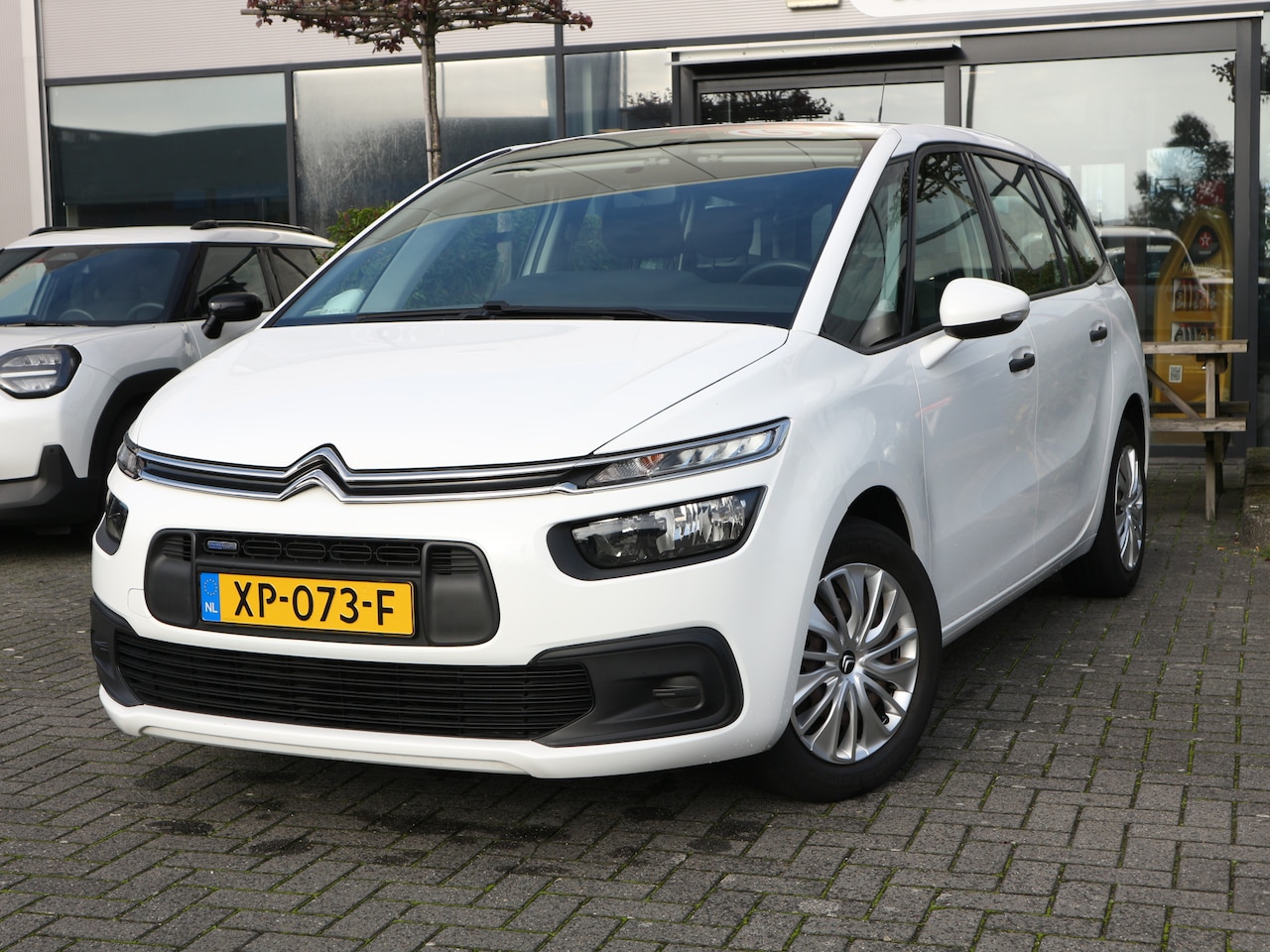 Citroën Grand C4 Picasso - 1.2 PureTech Business TREKHAAK CLIMA 76733 KM - AutoWereld.nl